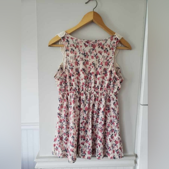 Love Scene Tank Top size M - Picture 2 of 8